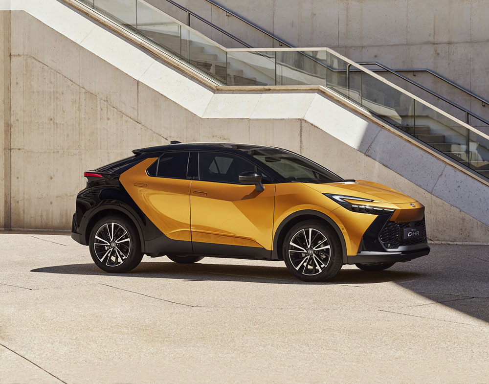 Toyota C-HR 2 4WD Hybrid –Faizsiz Kreditlə!